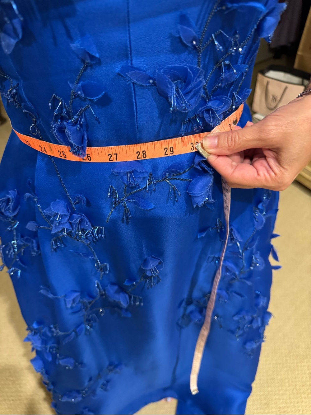 Carolina Herrera SILK Royal Blue V-Neck 3D Floral Evening Gown - Picture 5 of 8